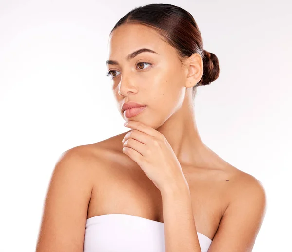 Pensamento Cuidados Com Pele Mulher Estúdio Para Beleza Cosméticos Maquiagem — Fotografia de Stock