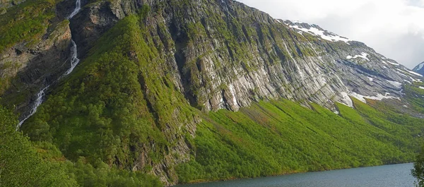 Άγρια Φύση Της Βόρειας Νορβηγίας Φωτογραφία Της Νορβηγικής Άγριας Φύσης — Φωτογραφία Αρχείου