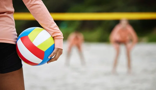 Volleyball Beachbody Oder Die Hand Einer Frau Die Sommer Gemeinsam — Stockfoto