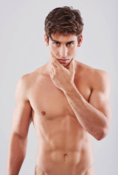 Smoldering Manliness Handsome Young Shirtless Man Posing Studio — Stock Photo, Image