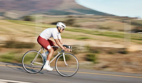 Ποδηλασία Άσκηση Και Άνθρωπος Ποδήλατο Στο Δρόμο Την Ταχύτητα Και — Φωτογραφία Αρχείου
