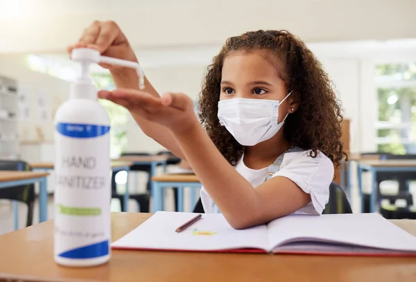 Sanitizer Covid Clean Young Girl Elementary School Wearing Mask Classroom — Photo