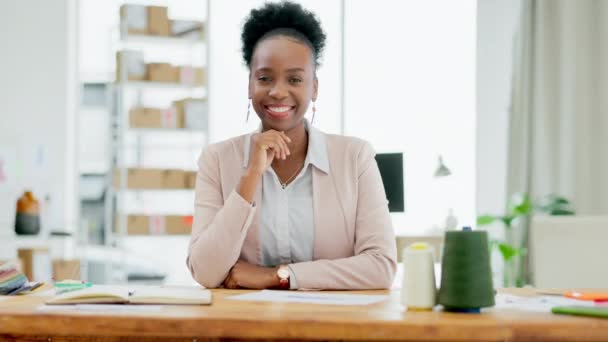 Tváří Tvář Africké Ženy Úřadu Startu Pro Logistiku Šťastný Management — Stock video