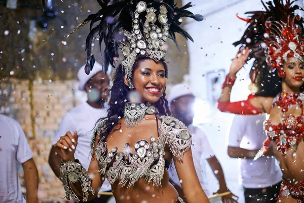Magical Mardi Gras Uma Atraente Fêmea Mardi Gras Dançarina — Fotografia de Stock