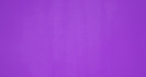 Надежда Молитва Азиатская Женщина Фиолетовом Фоне Студии Просят Одолжении Загадывают — стоковое видео