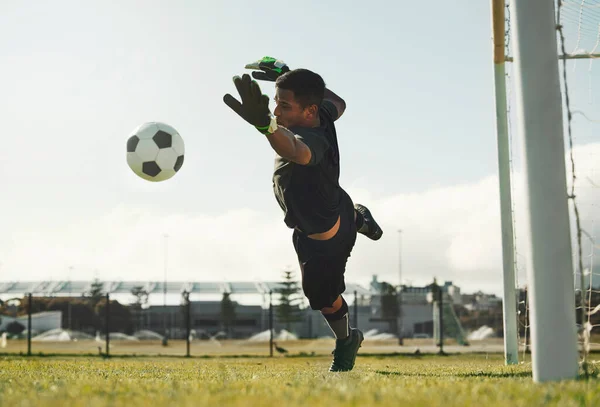 Soccer Goalkeeper Jump Saving Ball Goals Outdoor Sports Field Football — Stock Photo, Image
