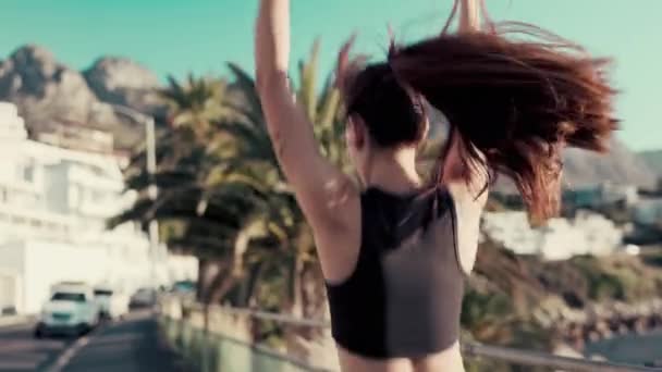 Fitness Kobieta Bieganie Święto Treningu Ćwiczeń Lub Osiągnięć Mieście Aktywne — Wideo stockowe