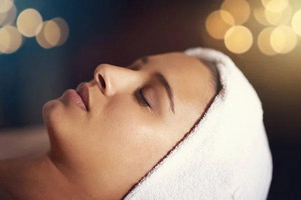 Lost Moment Relaxation Beautiful Young Woman Relaxing Spa Treatment — Stock Photo, Image