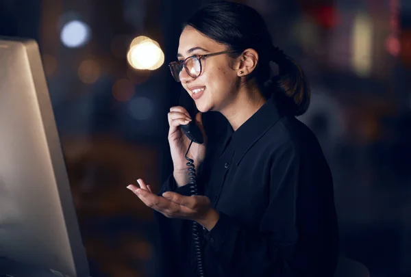 Comunicación Telefónica Propuesta Noche Oficina Mujer Plan Idea Retroalimentación Chat —  Fotos de Stock