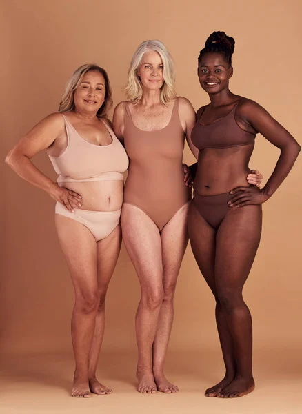Corpo Positivo Apoio Retrato Diversidade Mulheres Felizes Com Amor Próprio — Fotografia de Stock