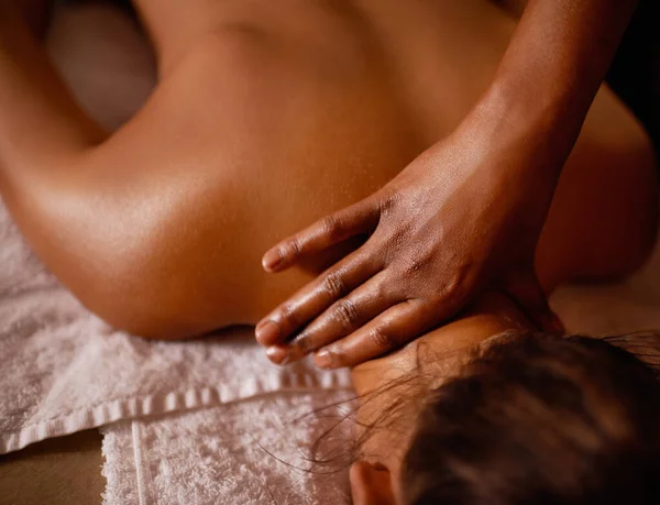 Vergat Dat Een Woord Dat Spanning Heet Een Massage Therapeut — Stockfoto