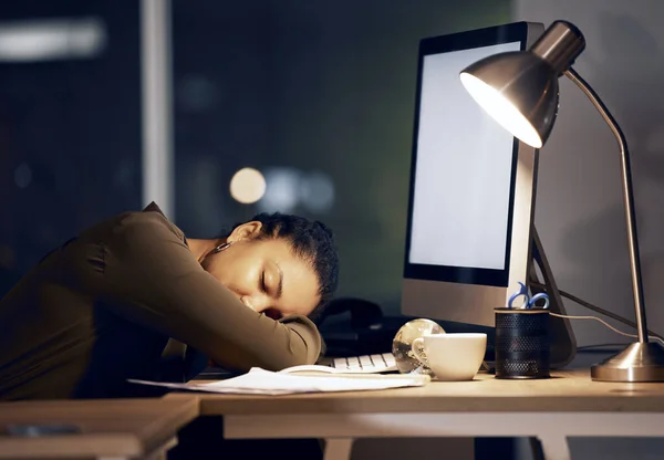 Computador Noite Cansada Mulher Negra Dormindo Após Mockup Contabilidade Contabilidade — Fotografia de Stock