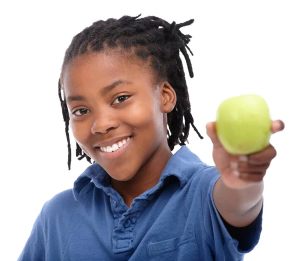 Hozd Meg Egészséges Döntést Egy Fiatal Afro Amerikai Fiú Almával — Stock Fotó