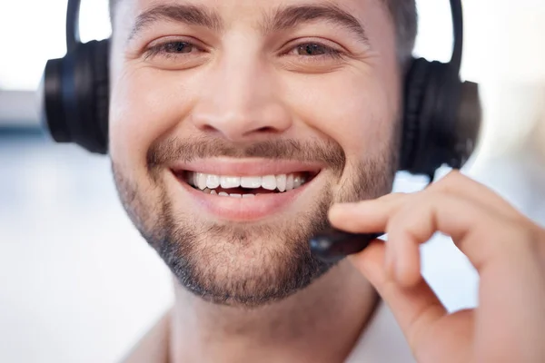 Man Call Center Face Contact Customer Support Employee Smile Crm — Stock Photo, Image