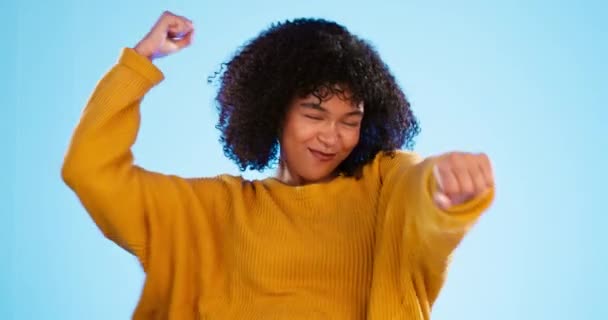 Mujer Negra Cara Danza Con Diversión Felicidad Energía Positiva Ritmo — Vídeos de Stock