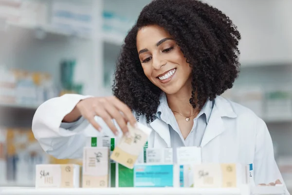 Pharmacy Medicine Smile Woman Store Healthcare Drugs Dispensary Treatment Prescription — Stock Photo, Image