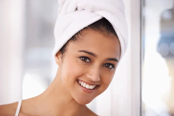 Treating Herself Hair Mask Young Woman Towel Wrapped Her Hair — Foto Stock
