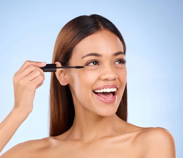 Beauty Mascara Makeup Woman Cosmetics Face Studio Excited Female Model — Stock Photo, Image