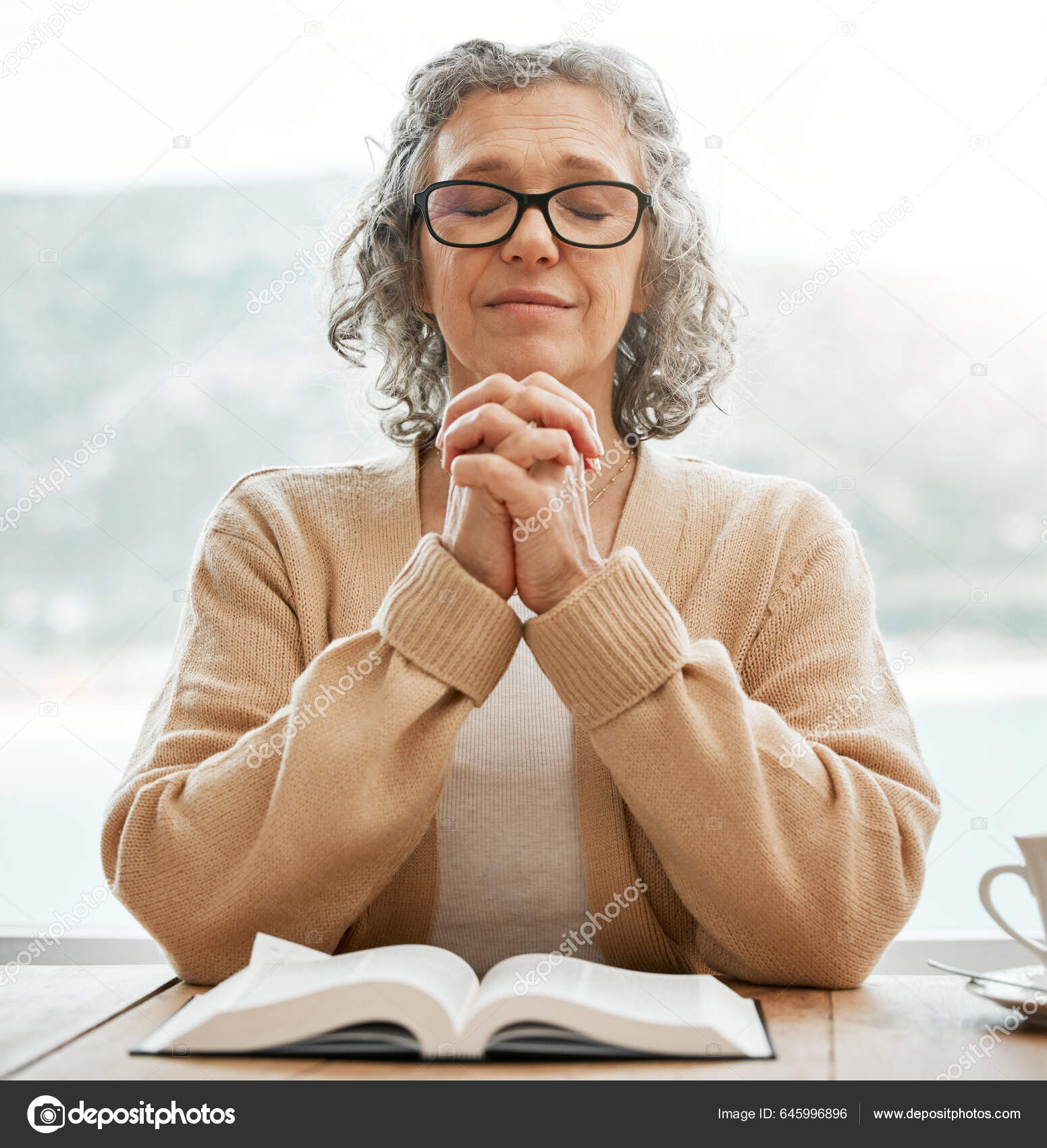 Bible Praying Senior Woman Prayer Reading Book Holy Worship Support — Stock  Photo © PeopleImages.com #645996896