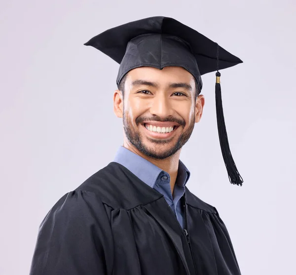 Sonrisa Graduación Retrato Del Hombre Estudio Para Educación Universidad Éxito — Foto de Stock