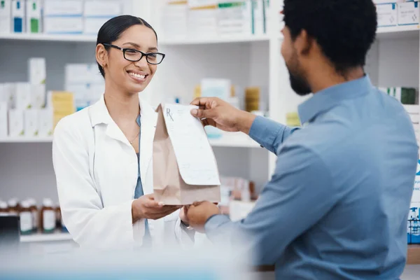 Pharmacy Product Smile Woman Customer Pills Prescription Medical Supplements Medicine — Stock Photo, Image