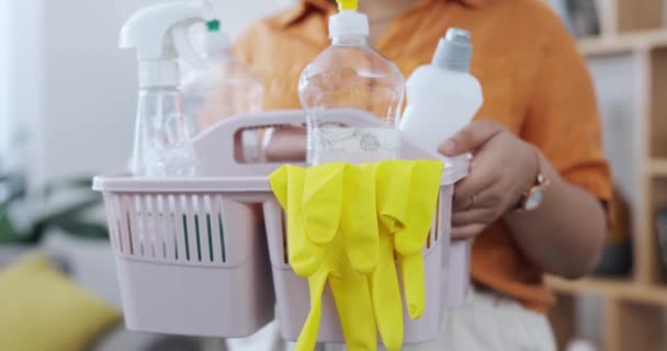 Limpieza Suministro Canasta Manos Mujer Con Producto Jabón Químico Para — Vídeos de Stock