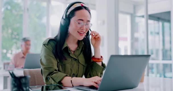 Asiatisk Affärskvinna Bärbar Dator Eller Call Center Coworking Office Telemarketing — Stockvideo