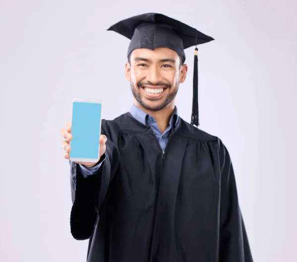 Teléfono Pantalla Verde Retrato Estudiante Graduación Aislado Sobre Fondo Blanco — Foto de Stock