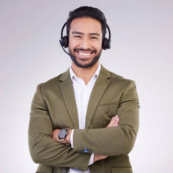 Call Center Employee Man Smile Arms Crossed Portrait Headset Mic — Stock Photo, Image