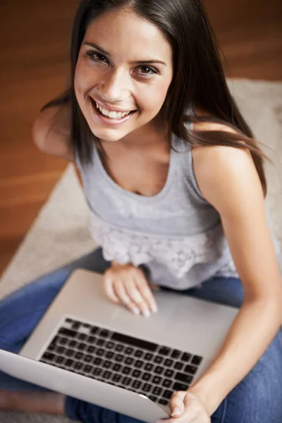 Updating Latest Blog Post Portrait Young Woman Working Laptop Home — Stock Photo, Image