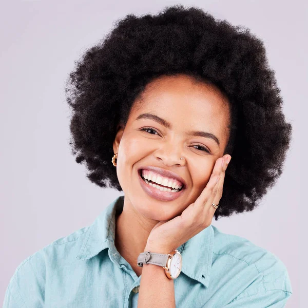 Studio Portrait Visage Afro Femme Noire Avec Maquillage Beauté Cosmétiques — Photo