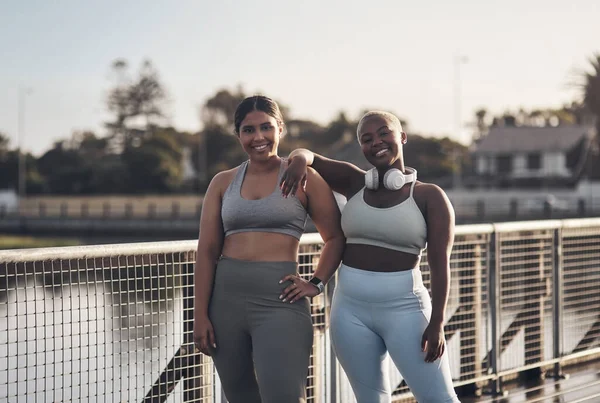 Робили Робили Разом Дві Молоді Жінки Пробіжку Разом — стокове фото