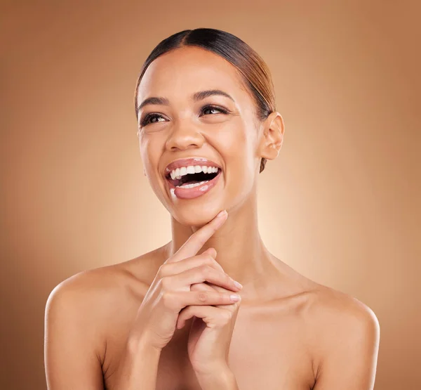Cuidados Com Pele Beleza Mulher Rindo Com Pele Macia Face — Fotografia de Stock