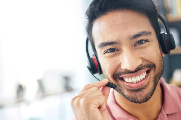 Asian Man Call Center Face Smile Headset Mic Consulting Customer — Stock Photo, Image