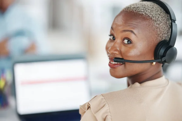 Чорна Жінка Кол Центр Особа Навушниками Консультацій Обслуговування Клієнтів Або — стокове фото