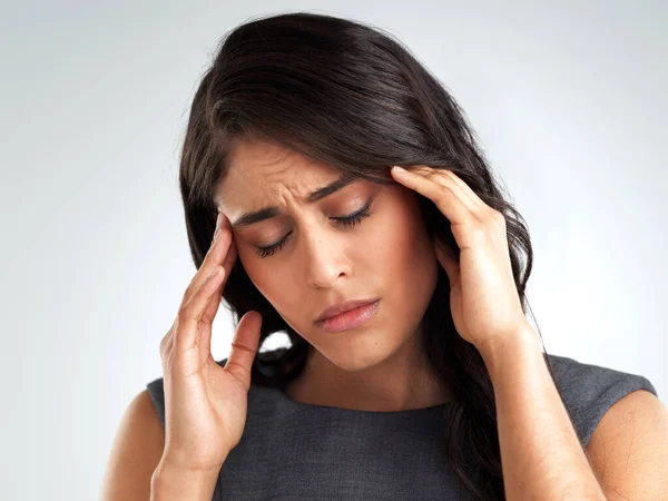Stres Nie Jest Dobry Dla Zdrowia Młoda Kobieta Cierpiąca Ból — Zdjęcie stockowe
