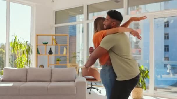 Amor Pareja Abrazo Salón Tiempo Calidad Felicidad Con Alegría Afecto — Vídeos de Stock