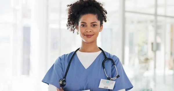 Femmes Afro Américaines Visage Médecin Sourient Pour Les Soins Santé — Photo