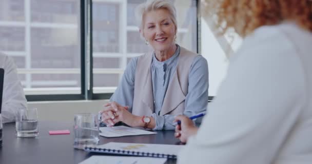 Reunión Comunicación Negocios Mujeres Que Hablan Charlan Ríen Planificación Estrategia — Vídeos de Stock