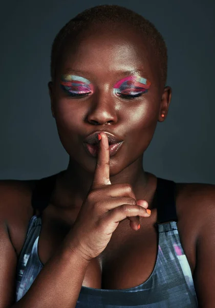 Uma Menina Nunca Deve Compartilhar Quanto Ela Gasta Maquiagem Uma — Fotografia de Stock