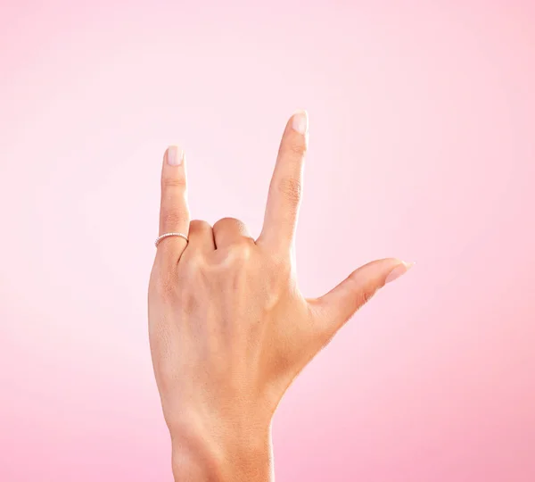 Jelnyelv Funky Kéz Egy Gesztus Rock Elszigetelt Rózsaszín Háttér Egy — Stock Fotó