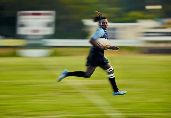 Rugby Aksiyon Siyahi Adam Sahada Gol Atmak Maç Yapmak Antrenman — Stok fotoğraf