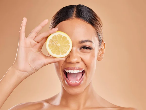 Lemon Cilt Bakımı Stüdyo Ortamında Tebessüm Yüz Bakımı Doğal Kozmetik — Stok fotoğraf