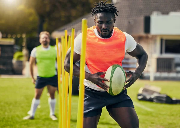 Rugby Sport Czarny Człowiek Szkolenia Sprzętem Gotowym Meczu Praktyki Gry — Zdjęcie stockowe