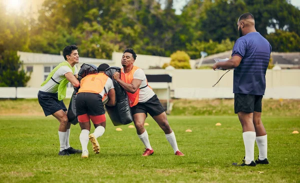Rugby Trabajo Equipo Entrenamiento Hombres Campo Con Equipos Listos Para — Foto de Stock
