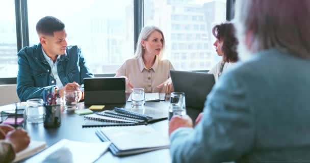Business Team Woman Meeting Brainstorming Conversation Office Staff Female Leader — Wideo stockowe