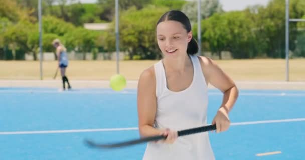 Active Girl Hockey Player Using Motor Skills While Bouncing Tennis — Αρχείο Βίντεο