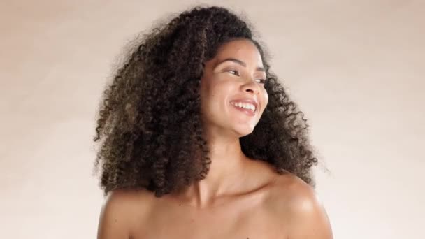 Face Skincare Mulher Negra Com Cuidados Com Corpo Cosméticos Bem — Vídeo de Stock