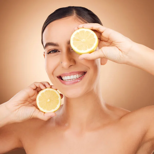 Lemon Skincare Potret Dan Wanita Wajah Pembersihan Dari Orang Muda — Stok Foto