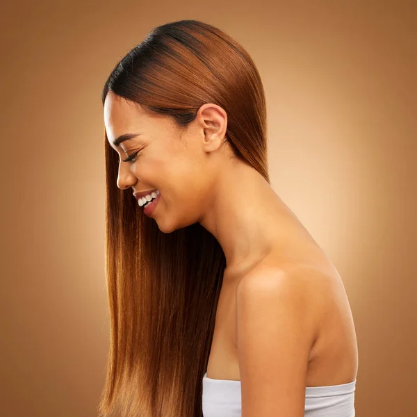 Haircare Beleza Mulher Rir Estúdio Para Crescimento Brilho Cor Textura — Fotografia de Stock